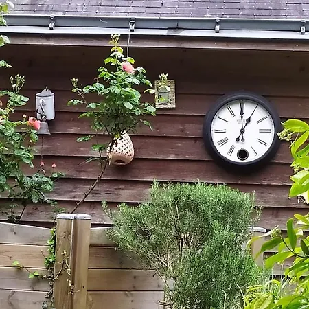 Apartamento Appt Dans Maison D'architecte, Spa, Piscine & Jardin Soucelles