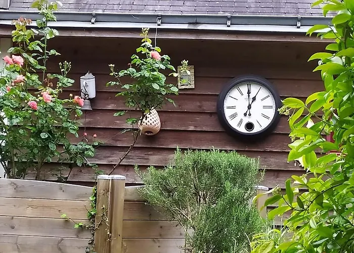 アパート Appt Dans Maison D'architecte, Spa, Piscine & Jardin Soucelles