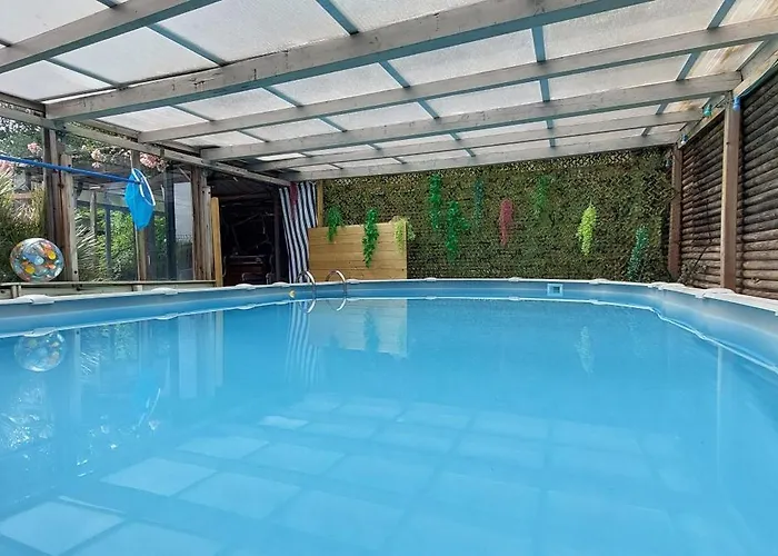 Appt Dans Maison D'architecte, Spa, Piscine & Jardin アパート *