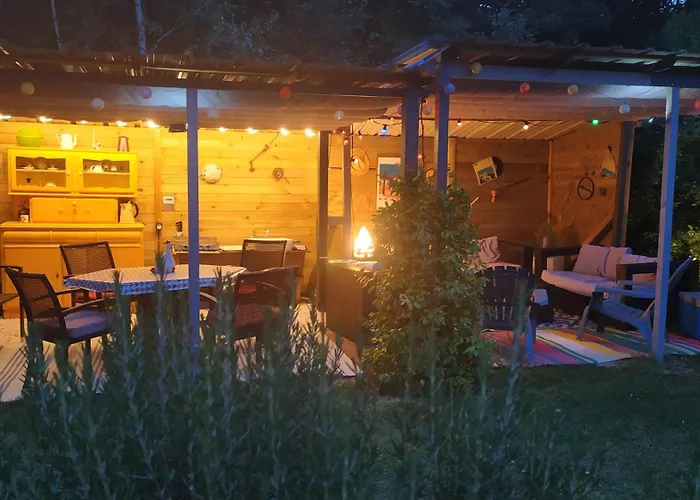 Appt Dans Maison D'architecte, Spa, Piscine & Jardin アパート *